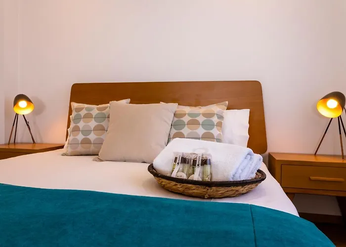 לינה וארוחת בוקר Ohana House Santo Isidoro