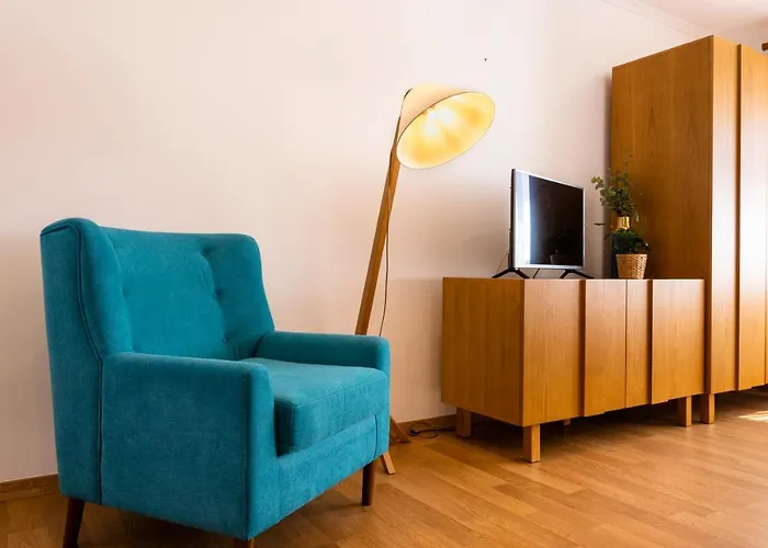 לינה וארוחת בוקר Ohana House Santo Isidoro