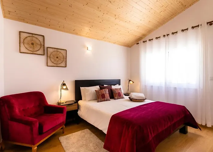 Ohana House לינה וארוחת בוקר Santo Isidoro